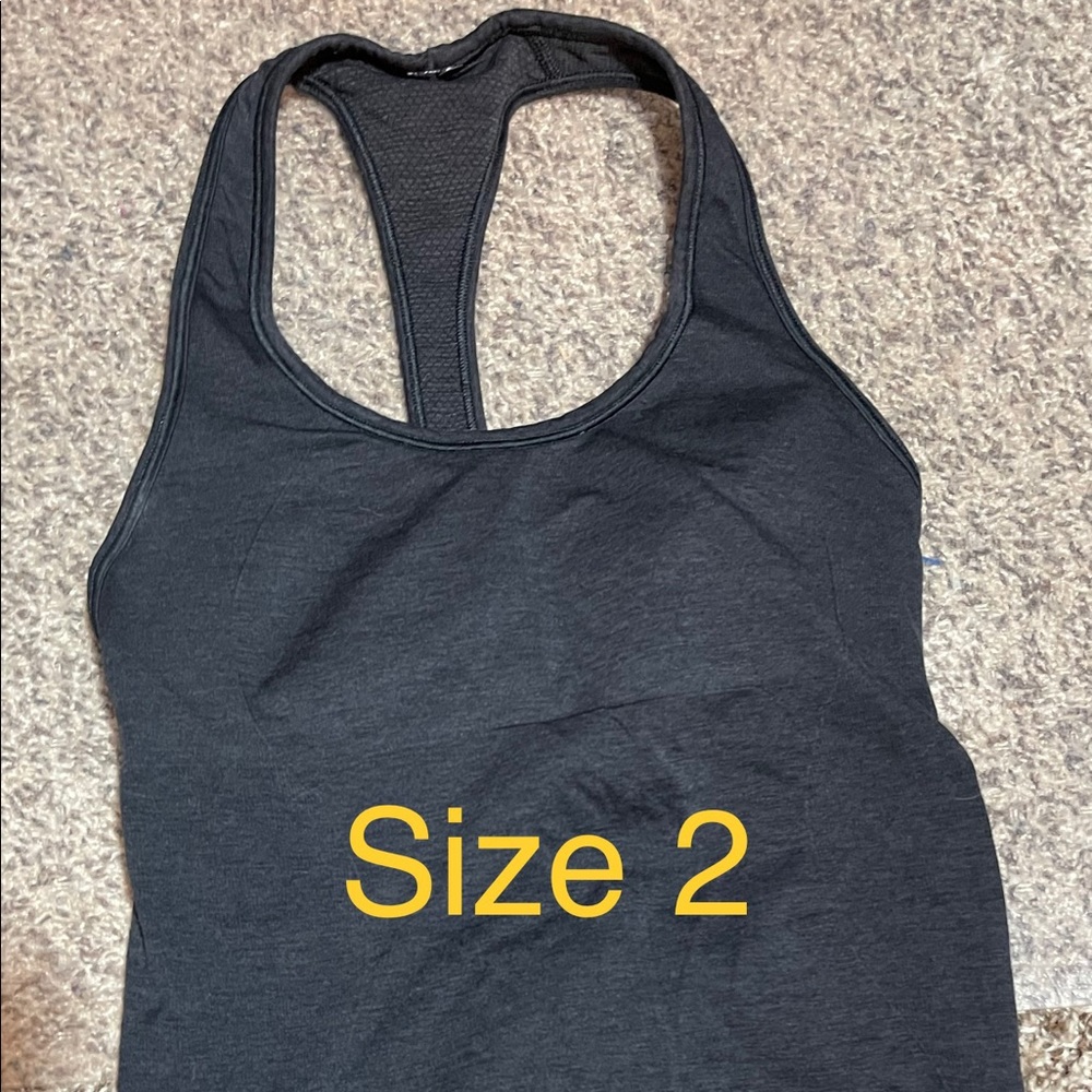 Lululemon tank size 2